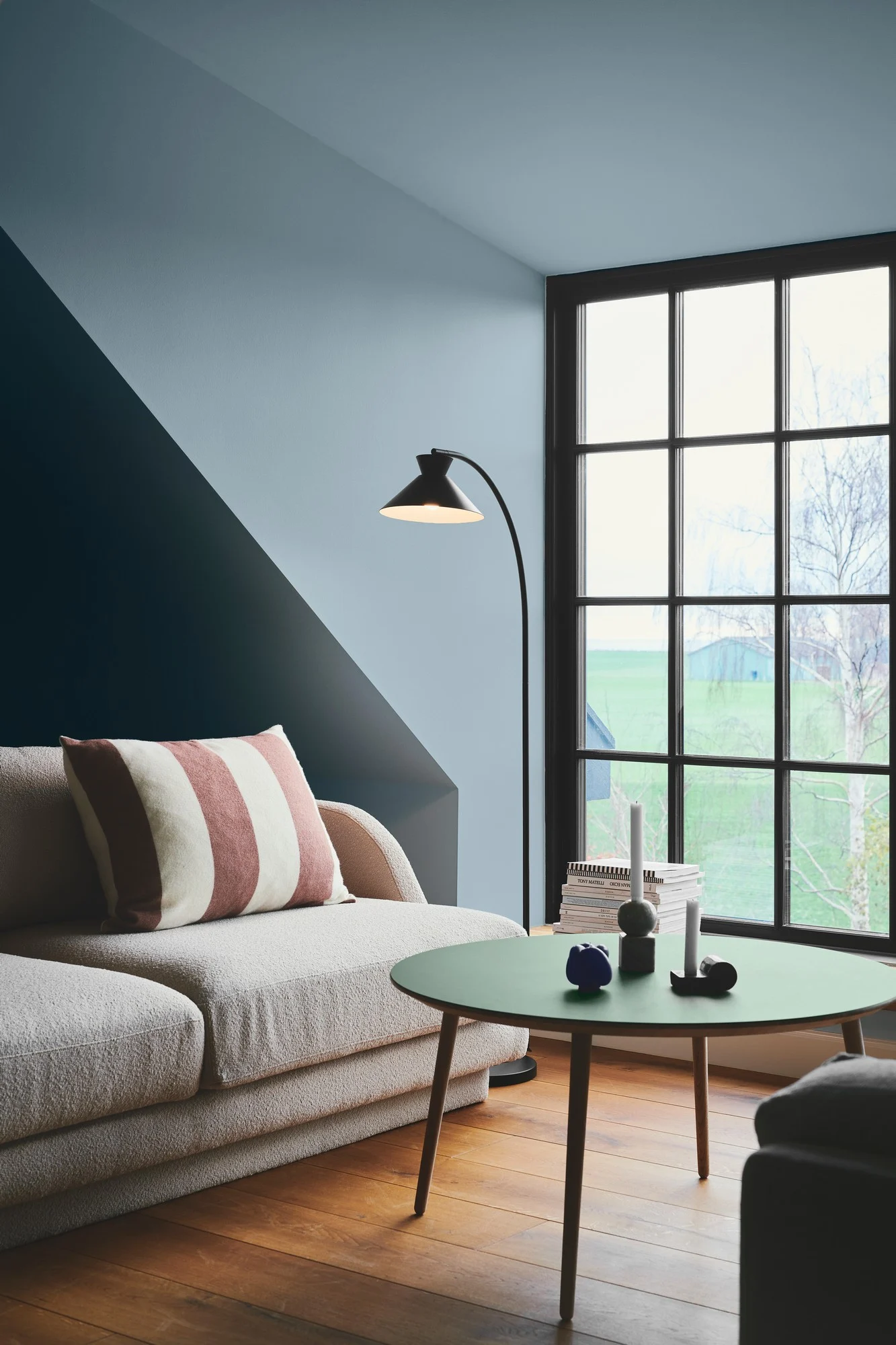 Põrandalamp Dial Black